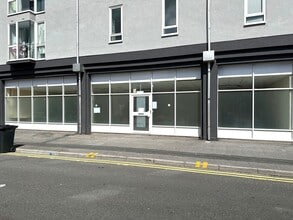 Sanford St, Swindon à louer Photo du bâtiment- Image 1 de 4