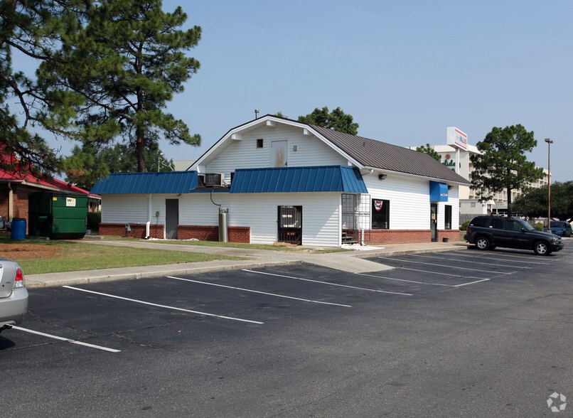 3057 Boone Trl, Fayetteville, NC for sale - Building Photo - Image 3 of 6