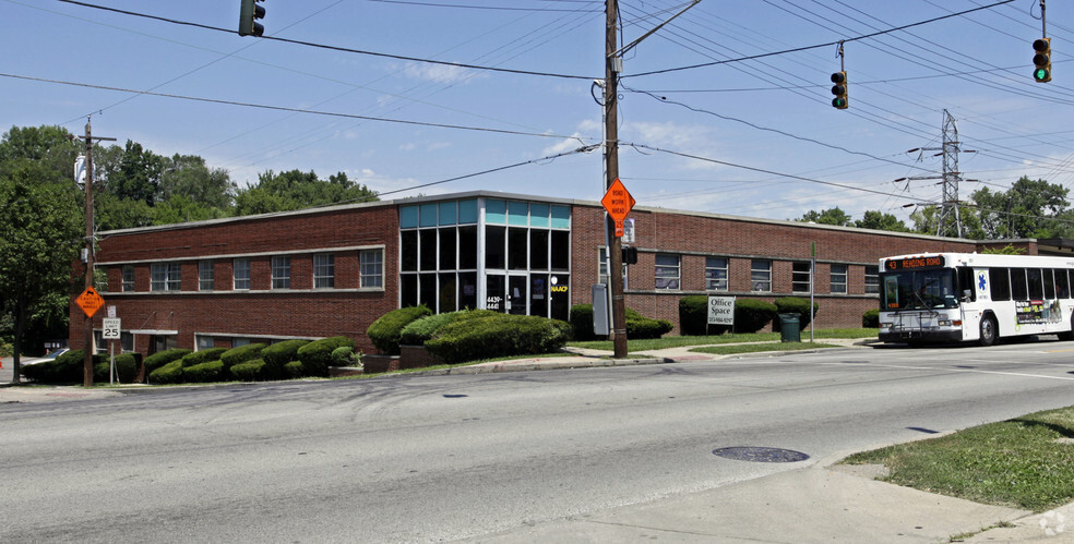 4439-4443 Reading Rd, Cincinnati, OH à vendre - Photo principale - Image 1 de 1