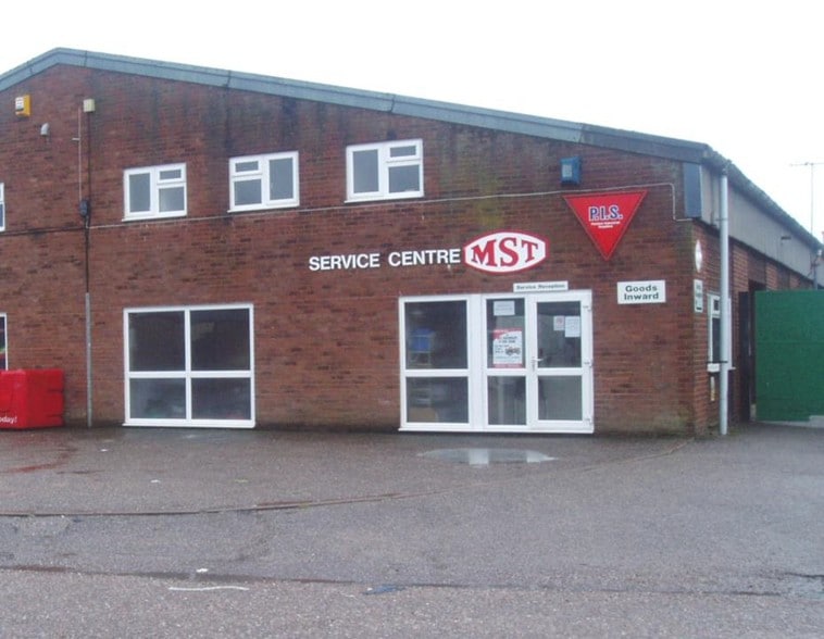 Alansway, Ottery St Mary for lease - Primary Photo - Image 1 of 1