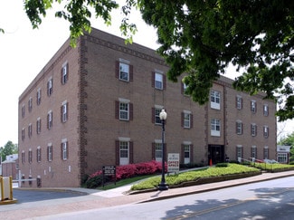 Plus de détails pour 50 W Montgomery Ave, Rockville, MD - Bureau à louer