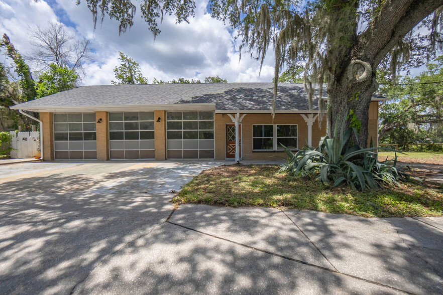 8929 E Gulf To Lake Hwy, Inverness, FL à vendre - Photo du b timent - Image 1 de 34