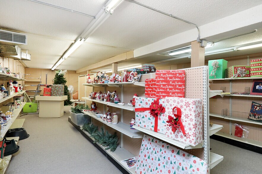 106 N Wilson Ave, Jefferson, IA à vendre - Photo intérieure - Image 2 de 13