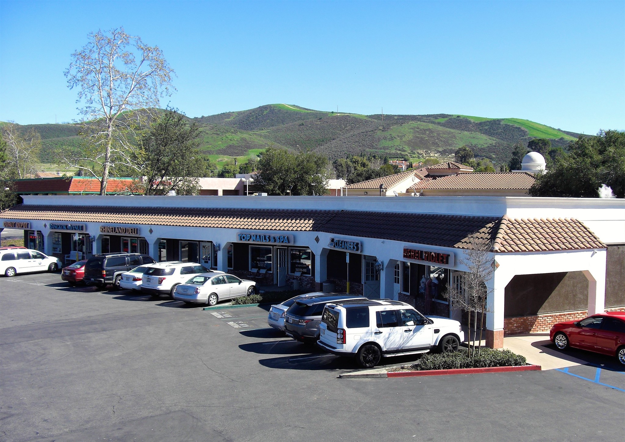 2346 E Thousand Oaks Blvd, Thousand Oaks, CA for lease Building Photo- Image 1 of 10