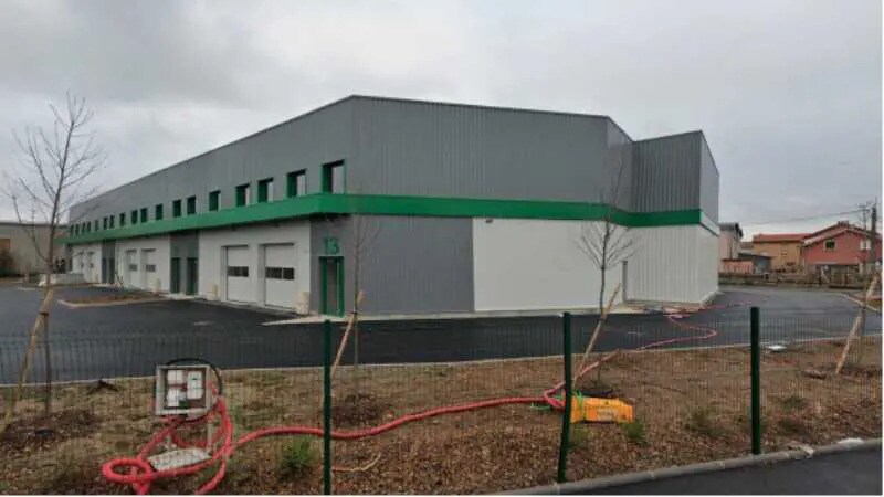Flex dans Mions à louer - Photo du bâtiment - Image 2 de 8