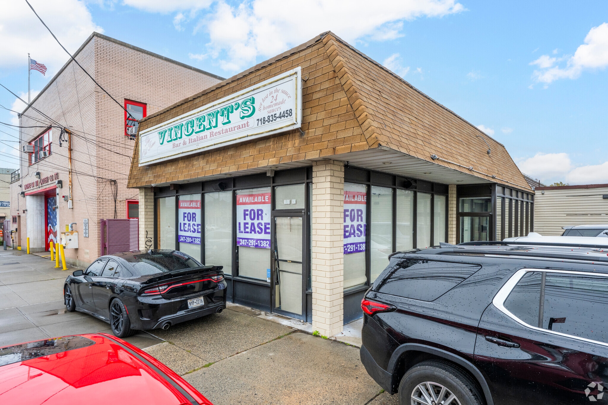 15913 Crossbay Blvd, Howard Beach, NY for lease Primary Photo- Image 1 of 3