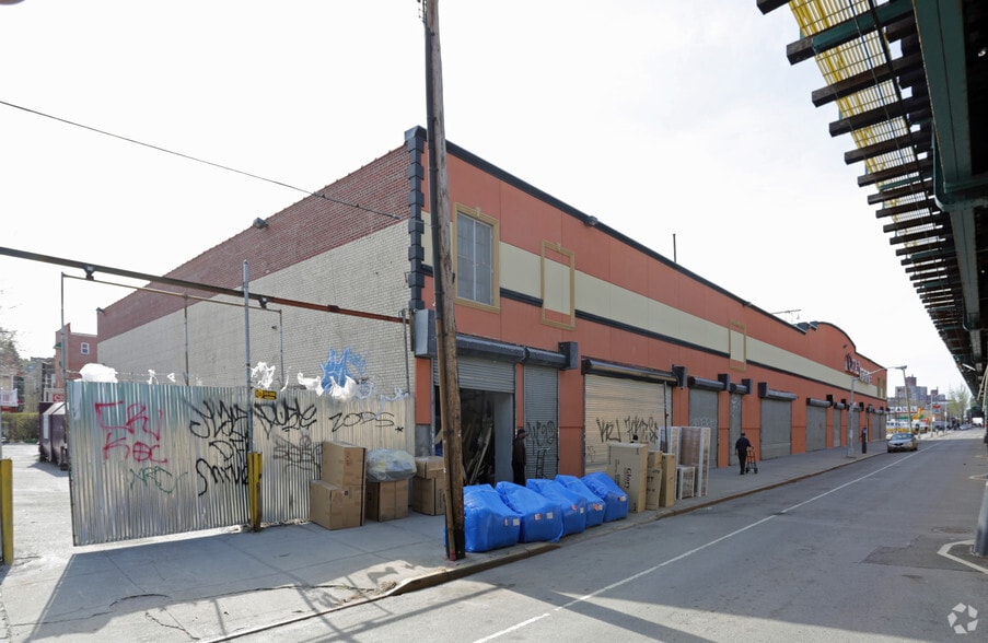 2916 White Plains, Bronx, NY for sale - Building Photo - Image 2 of 31