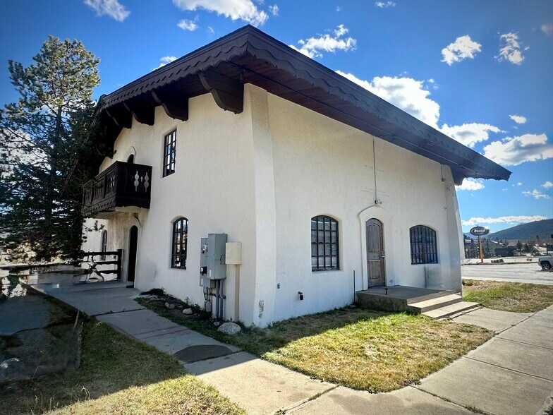 916 N Summit Blvd, Frisco, CO à vendre - Photo du bâtiment - Image 2 de 5