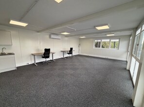 275-281 Albion St, Southwick à louer Photo intérieure- Image 2 de 2