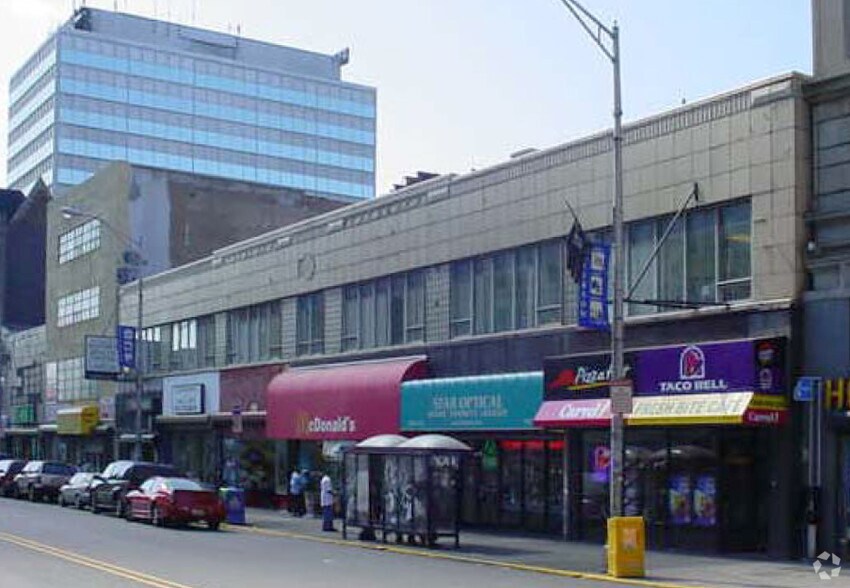 160 Market St, Saddle Brook, NJ à louer - Photo du bâtiment - Image 2 de 5