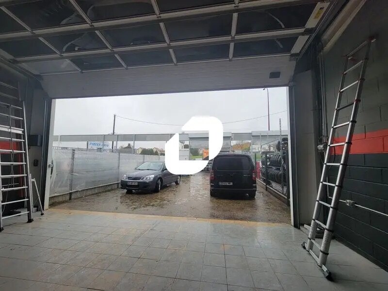 Flex dans Linas à louer Photo du bâtiment- Image 1 de 2