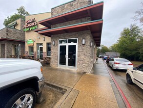 2019 North St, Nacogdoches, TX for lease Building Photo- Image 2 of 5