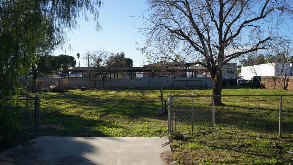 4451 Glen St, Riverside, CA for sale - Building Photo - Image 2 of 12