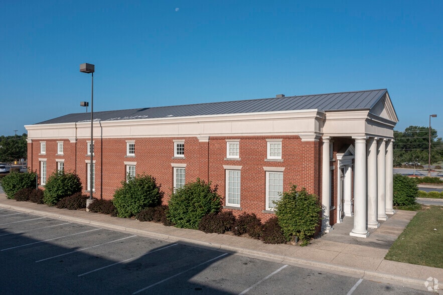 20 Shining Willow Way, La Plata, MD à louer - Photo du bâtiment - Image 2 de 7