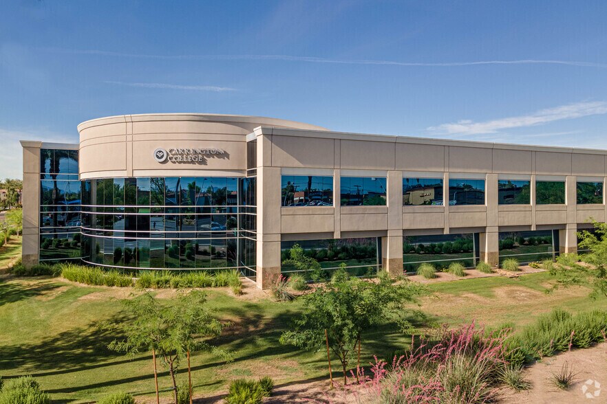 1001 W Southern Ave, Mesa, AZ à louer - Photo du bâtiment - Image 2 de 9