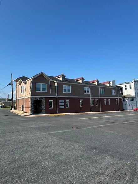 415 Pennington Ave, Havre De Grace, MD for sale - Building Photo - Image 1 of 29