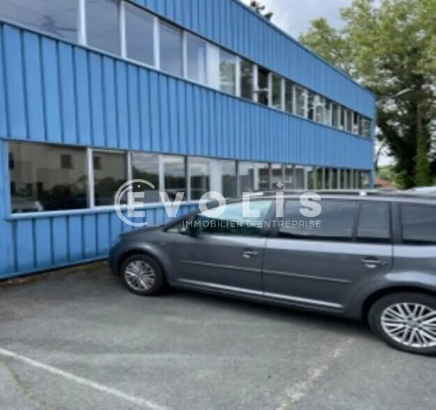 Flex in SAINT-OUEN-L'AUMONE for lease - Building Photo - Image 3 of 4