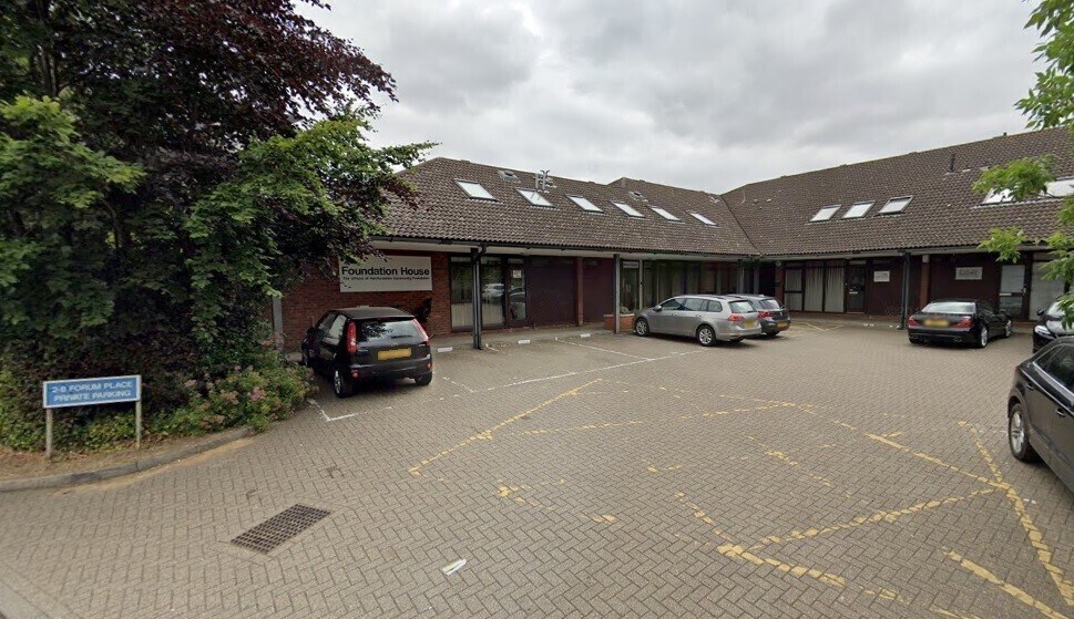 Fiddle Bridge Ln, Hatfield à vendre - Photo du bâtiment - Image 2 de 5