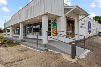 More details for 3620 W Fairfield Dr, Pensacola, FL - Retail for Lease