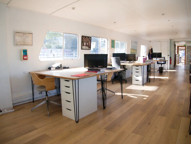 Bureau dans Levallois-Perret à vendre - Photo du bâtiment - Image 3 de 17