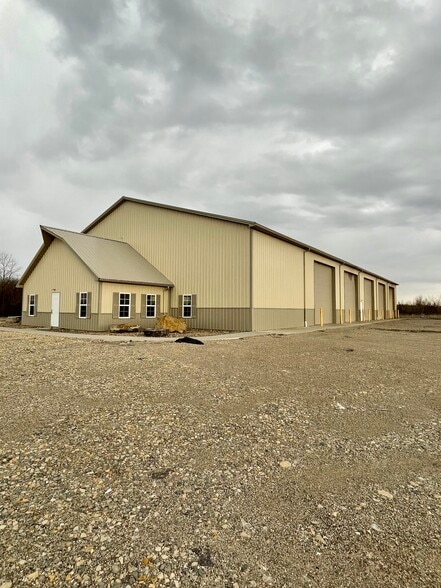 43005 Lude Rd, Belmont, OH for lease - Building Photo - Image 1 of 16