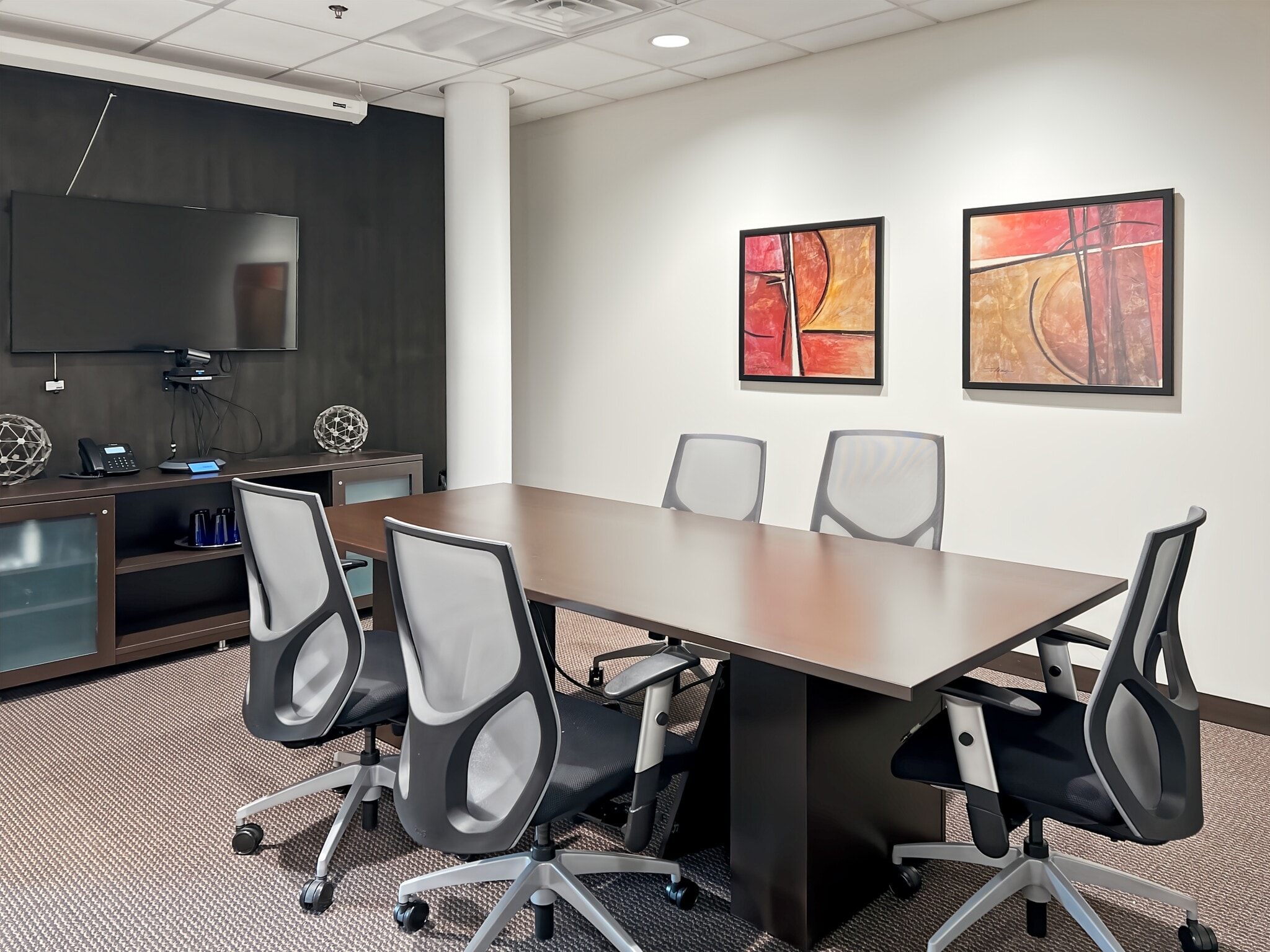 4620 E 53rd St, Davenport, IA for lease Interior Photo- Image 1 of 11