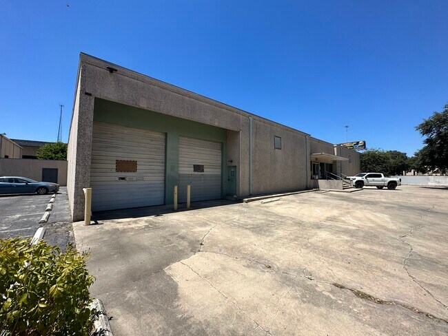 More details for 523 Urban Loop, San Antonio, TX - Land for Lease