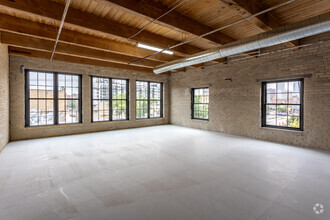 501 1st Ave NE, Minneapolis, MN for lease Interior Photo- Image 1 of 3