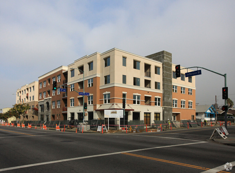 2401 W Jefferson Blvd, Los Angeles, CA for sale - Building Photo - Image 1 of 1