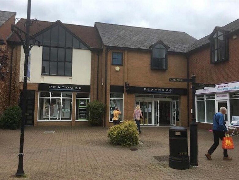 Borough Fields, Royal Wootton Bassett à louer - Photo du bâtiment - Image 3 de 3