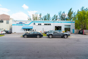 1905 NW 93rd Ave, Miami FL - Entrepôt