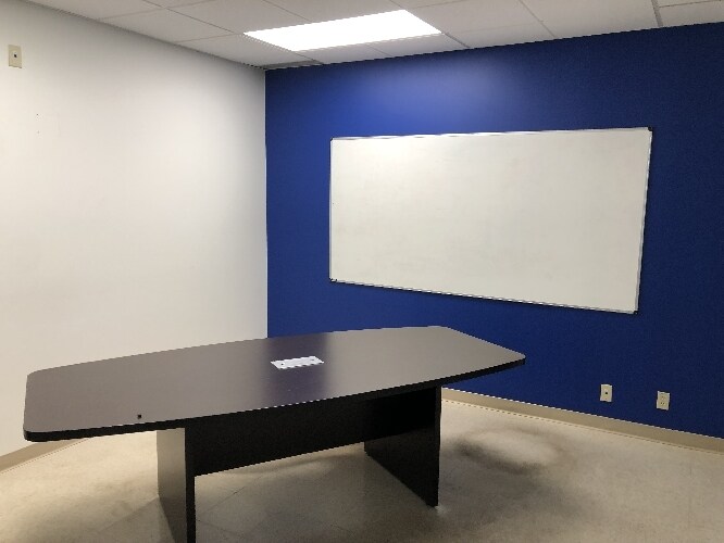 2102 5th St, Leduc County, AB à vendre - Photo du bâtiment - Image 3 de 22