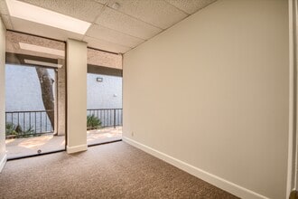 23705 W Interstate 10, San Antonio, TX à louer Photo intérieure- Image 2 de 7