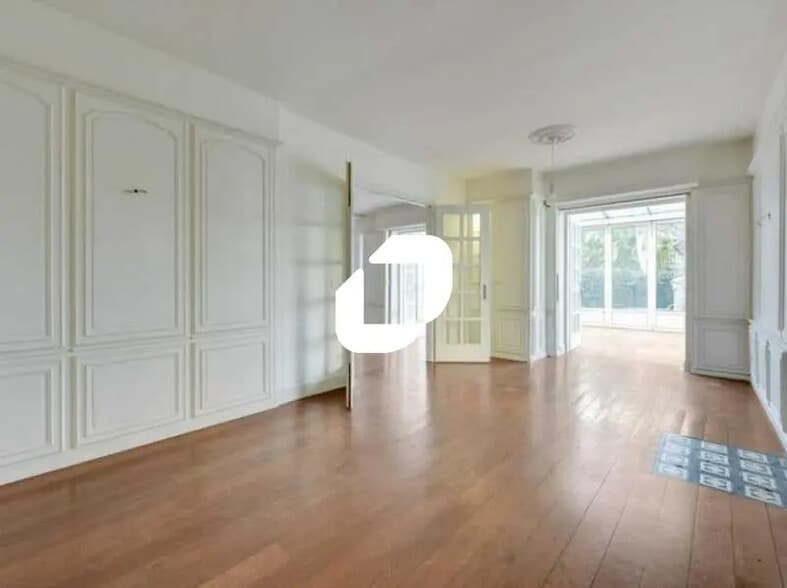 Bureau dans Neuilly-sur-Seine à vendre - Photo intérieure - Image 3 de 20