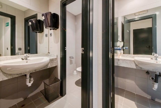 Madrid, MAD 28008 - Unit 2 -  - Interior Photo - Image 1 of 1