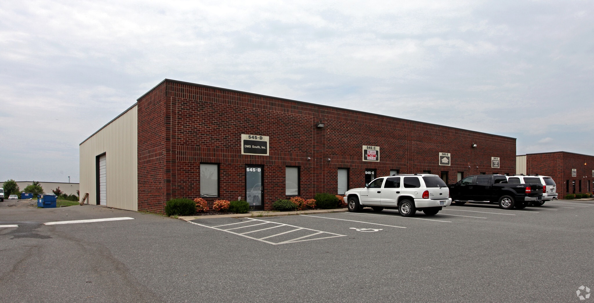 545 NW Pitts School Rd, Concord, NC for lease Primary Photo- Image 1 of 14