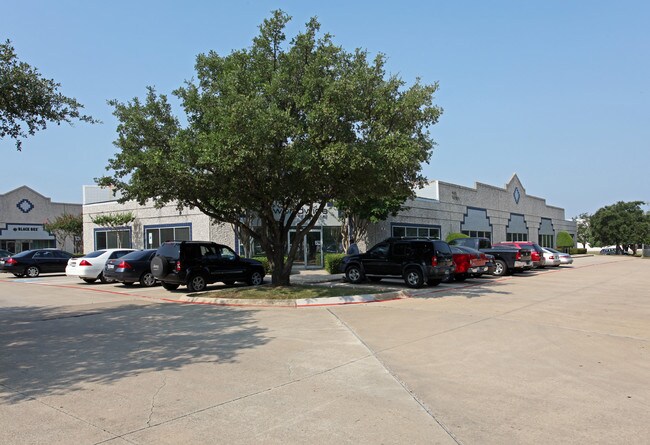 Plus de détails pour 1421 Champion Dr, Carrollton, TX - Local d'activités, Industriel à louer