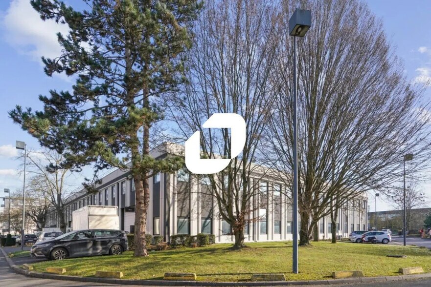 Flex in Lognes for lease - Building Photo - Image 3 of 13