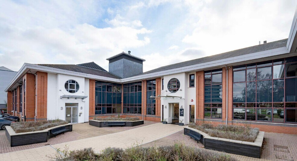 Elstree Way, Borehamwood à louer - Photo du bâtiment - Image 1 de 25