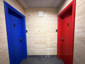 Office in Móstoles, Madrid for lease Interior Photo- Image 2 of 3