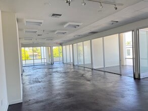 8201 Beverly Blvd, Los Angeles, CA for lease Interior Photo- Image 1 of 4