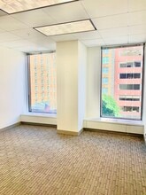 1100 Connecticut Ave NW, Washington, DC for lease Interior Photo- Image 2 of 3