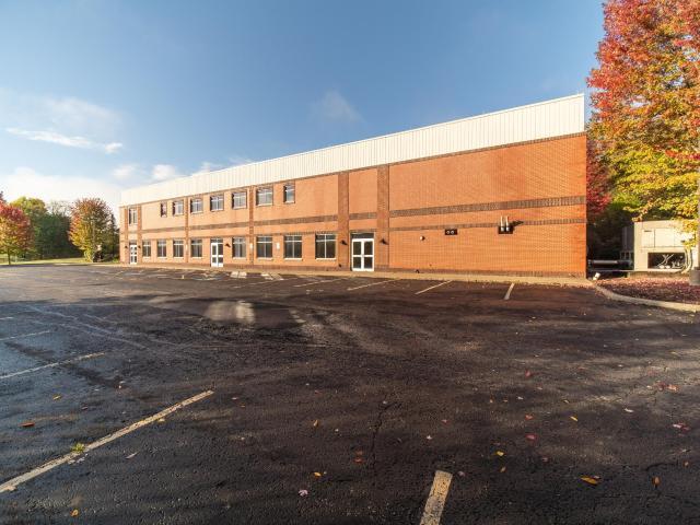 10 Timberview Ln, Russell, PA à vendre - Photo du bâtiment - Image 2 de 72