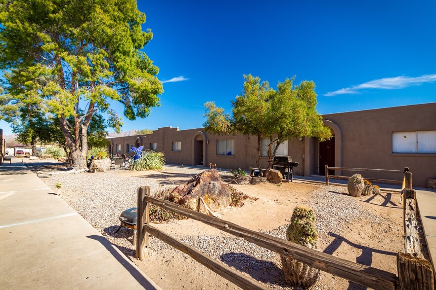 1501-1503 E Fort Lowell Rd, Tucson, AZ for sale - Building Photo - Image 1 of 1