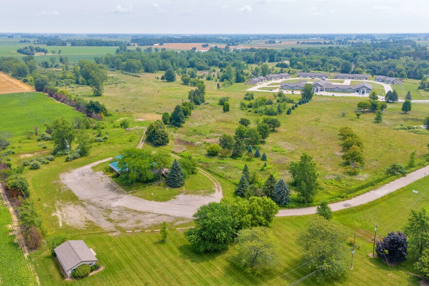 2701 Golf Course Dr, Marlette, MI à vendre - Photo du bâtiment - Image 2 de 8