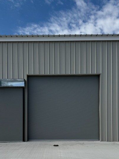 3246 S 61st St, Philadelphia, PA à louer - Photo du bâtiment - Image 3 de 4