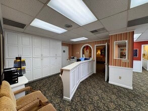 2315 N Main St, Anderson, SC for lease Interior Photo- Image 2 of 9