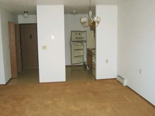 220 Church St, Flasher, ND à vendre - Photo du bâtiment - Image 3 de 4