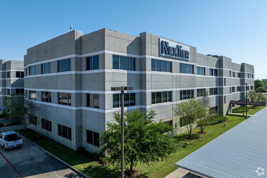 3990 Rogerdale Rd, Houston, TX for sale - Building Photo - Image 2 of 6