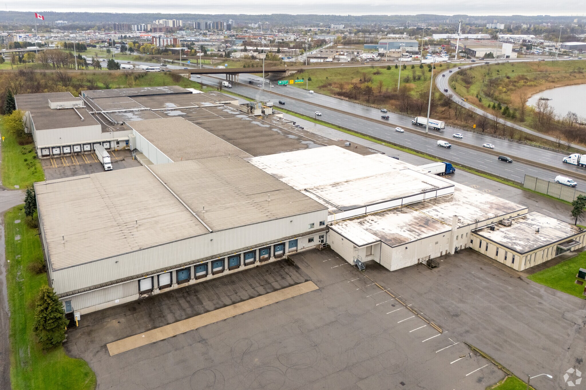 590 Nash Rd, Hamilton, ON à louer Aérien- Image 1 de 4